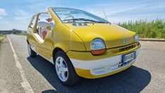 Любимата кола на Берлускони струва 30 000 евро