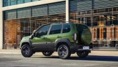 Lada Niva се сдоби с „хокейна“ версия