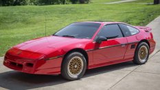 Нешлифованият диамант Pontiac Fiero GT
