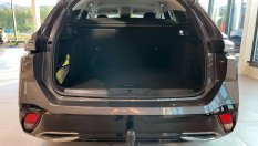 Скритият талант на Peugeot 308: Защо е по-практичен, отколкото си мислите?