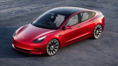 Проблем с мотора вкарва 127 000 коли на Tesla в сервизите