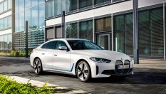 Потребителите в САЩ избират BMW или Kia