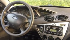 Странната технология за гласово управление на Ford Focus от началото на века