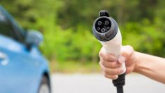 В САЩ ще изравняват правата на шофьорите на електромобили с тези на класически коли