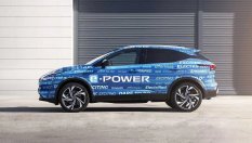 Хибридна система ускорила разрива между Honda и Nissan