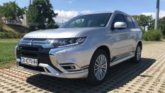 Раздвоение на личността: Тестваме Mitsubishi Outlander PHEV 