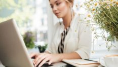 Как да резервираме кола под наем онлайн