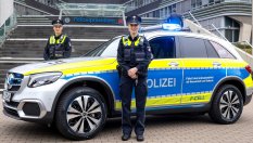 Полицията в Хамбург вече има водорден Mercedes GLC