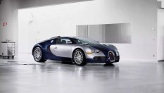Колко бързо Bugatti Veyron изпразва 100-литровия си резервоар?