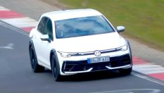 Volkswagen тества странен Golf