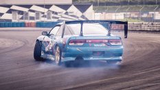 Как влияе кафето на спирачния път?