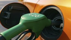 Ново гориво E20 от 2027 година? Колите ще харчат повече