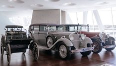 Първата луксозна кола в света стана на 130 години