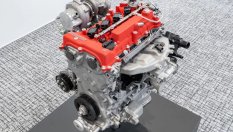 Toyota прави най-мощния 2,0-литров двигател в света