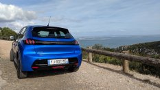 Френска връзка: тестваме новото Peugeot 208