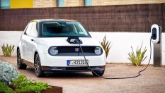 Honda заложи на електромобилите за разлика от конкурента Toyota