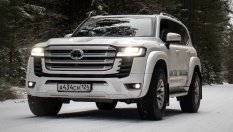 Toyota Land Cruiser 300 стана арктически всъдеход