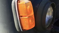 Как, защо и кога мигачите станаха оранжеви