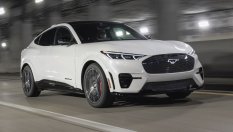 Болезнено: Ford губи по 130,000 долара за всеки продаден електромобил