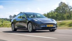 Защо Tesla крие в колите си специален режим „Elon“