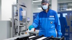 BMW поръча китайски батерии за 7.3 милиарда евро