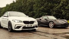 BMW M2 Competion срещу Alfa Romeo 4C на дъжд
