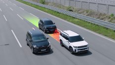 Нова система на Hyundai предпазва колата от удар отзад