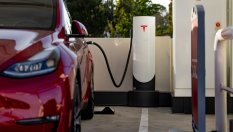 В Китай сравниха BMW i5 с най-добрите местни EV