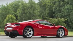 Битката на цветовете: от първите състезания до днес