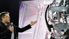 Tesla печели милиони от съперниците си