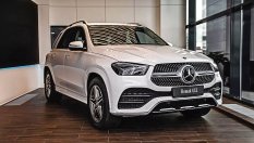 Какви коли карат съпругите на руските управници