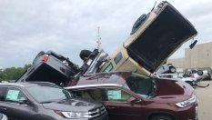 Торнадо затри коли за 15 млн. долара (ВИДЕО)