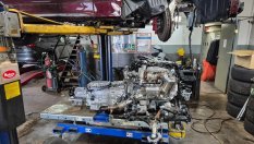 120 долара за смяна на масло? Не, благодаря, ще го направя сам за 6000