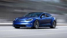 Хакната Tesla Model S вдигна 348 км/ч