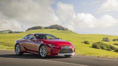 Lexus обнови конкурента на BMW Серия 8