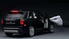 Rolls-Royce продава играчка Cullinan на цената на нова Corolla