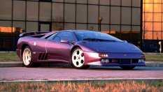 Тези суперколи от 90-те години промениха автомобилния свят