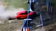 Баща и син бяха арестувани, след като излъгаха за открадната кола