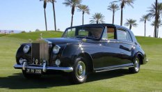 Легендарен актьор забравя Rolls-Royce на паркинг за 25 години