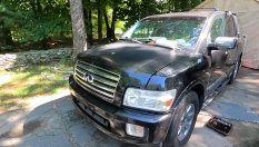 Най-евтиното Infiniti QX56 струва 1000 долара, но дали си заслужава?