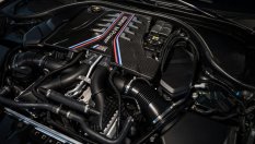 Шефът на BMW: Светът не е готов за отказ от ДВГ!