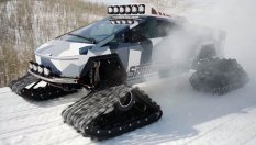 Tesla Cybertruck беше превърнат в налудничав снегоход