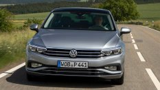 5 преимущества, 5 недостатъка и 5 конкурента на VW Passat B8