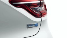 Renault настига Toyota по стойност на хибридната технология