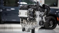 Stellantis: Автомобилите с ДВГ ще се използват масово до 2050 година