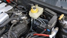 Как спирачната течност може да "убие" автомобила