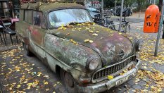 Как се поддържа кола с минимум разходи в продължение на 49 години