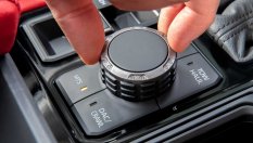 Toyota показа всъдеходните технологии на новата Tundra