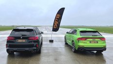 BMW xDrive срещу Audi quattro в дъжда - кой ще надделее?