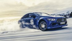 Хибридните Mercedes-AMG ще се зареждат при дрифт